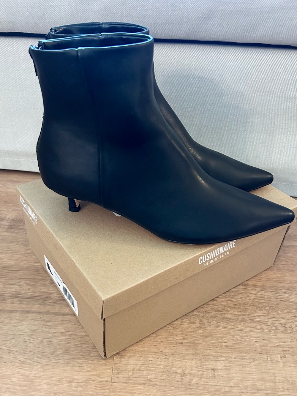Women's Black Kitten Heel Ankle Booties